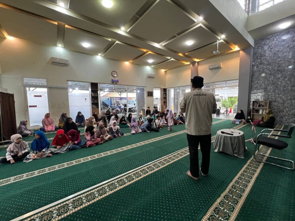 Majelis Anak Peradaban Spesial Ramadhan Digelar Bersama dengan Penyaluran THR untuk Anak Yatim Hebat